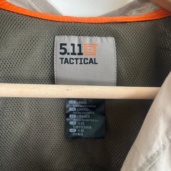 5.11 Tactical Shirt Button Up Snaps Short Sleeve Palm Tree Print Tan Size Large - Picture 4 of 12